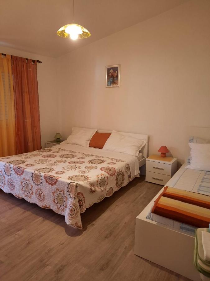 Apartmani Gracela Vodice Exterior photo